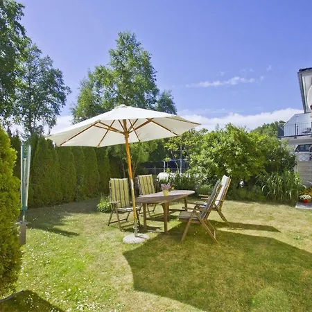F-1069 Strandhaus Goehren Fewo 05 Strandnah, Gartennutzung